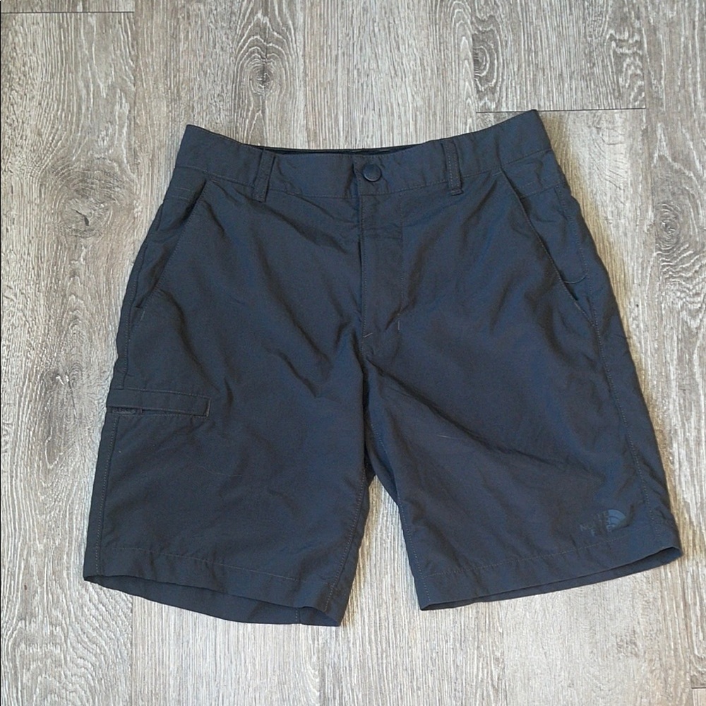 The north face gray hiking light weight active shorts size 30